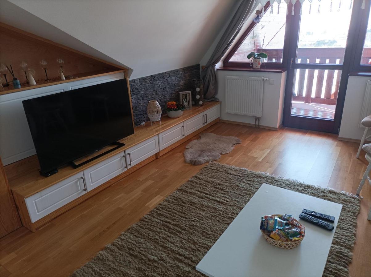 Apartament Apartman Aisha Wielka Łomnica Zewnętrze zdjęcie