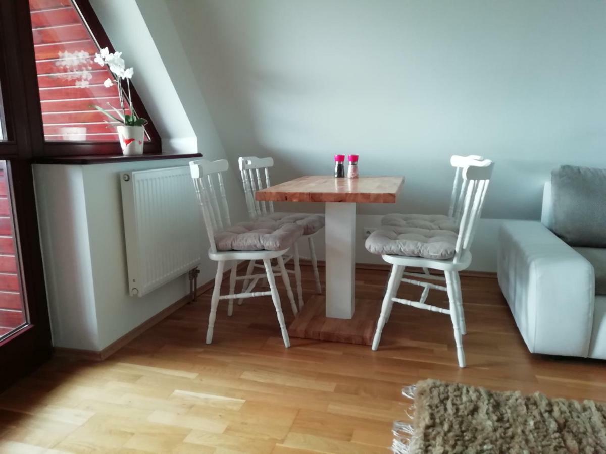 Apartament Apartman Aisha Wielka Łomnica Zewnętrze zdjęcie