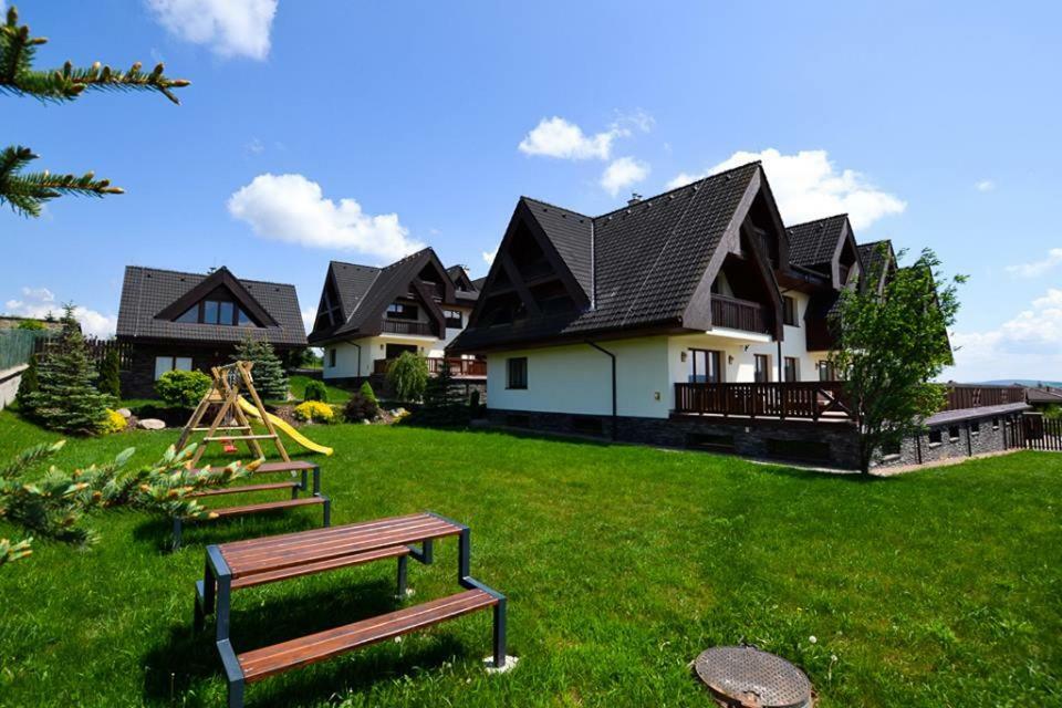 Apartman Aisha Wielka Łomnica Zewnętrze zdjęcie